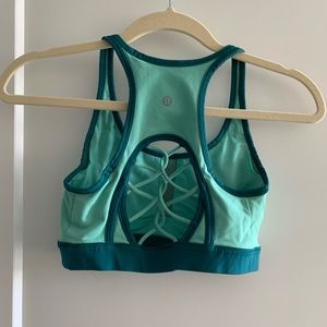 Lululemon bra